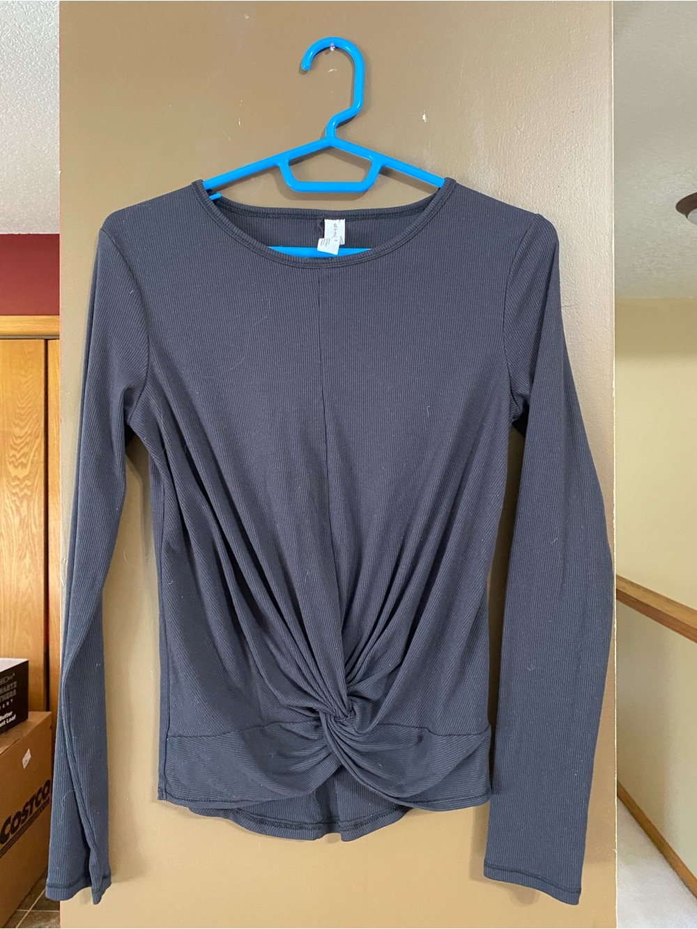 all in motion Black Long Sleeve Twist-Front Top